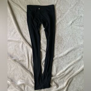 LULULEMON black leggings